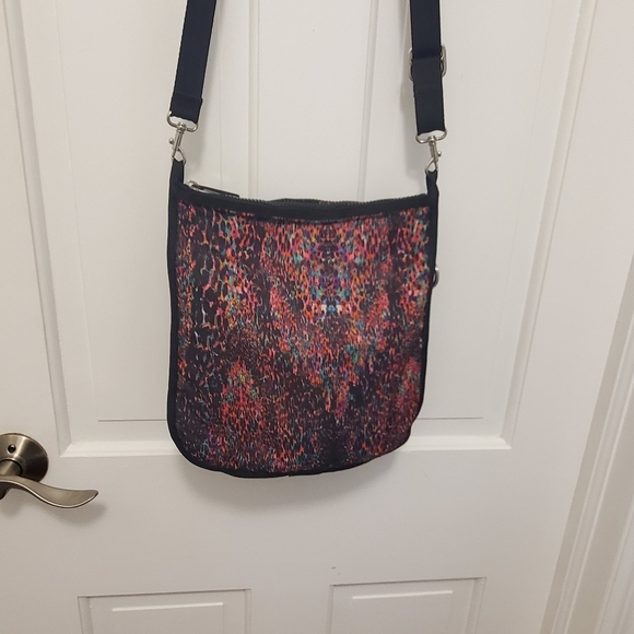 Kipling Girlz Gidget Colorful Print Medium Crossbody/Shoulder Bag, lightweight - Picture 5 of 13